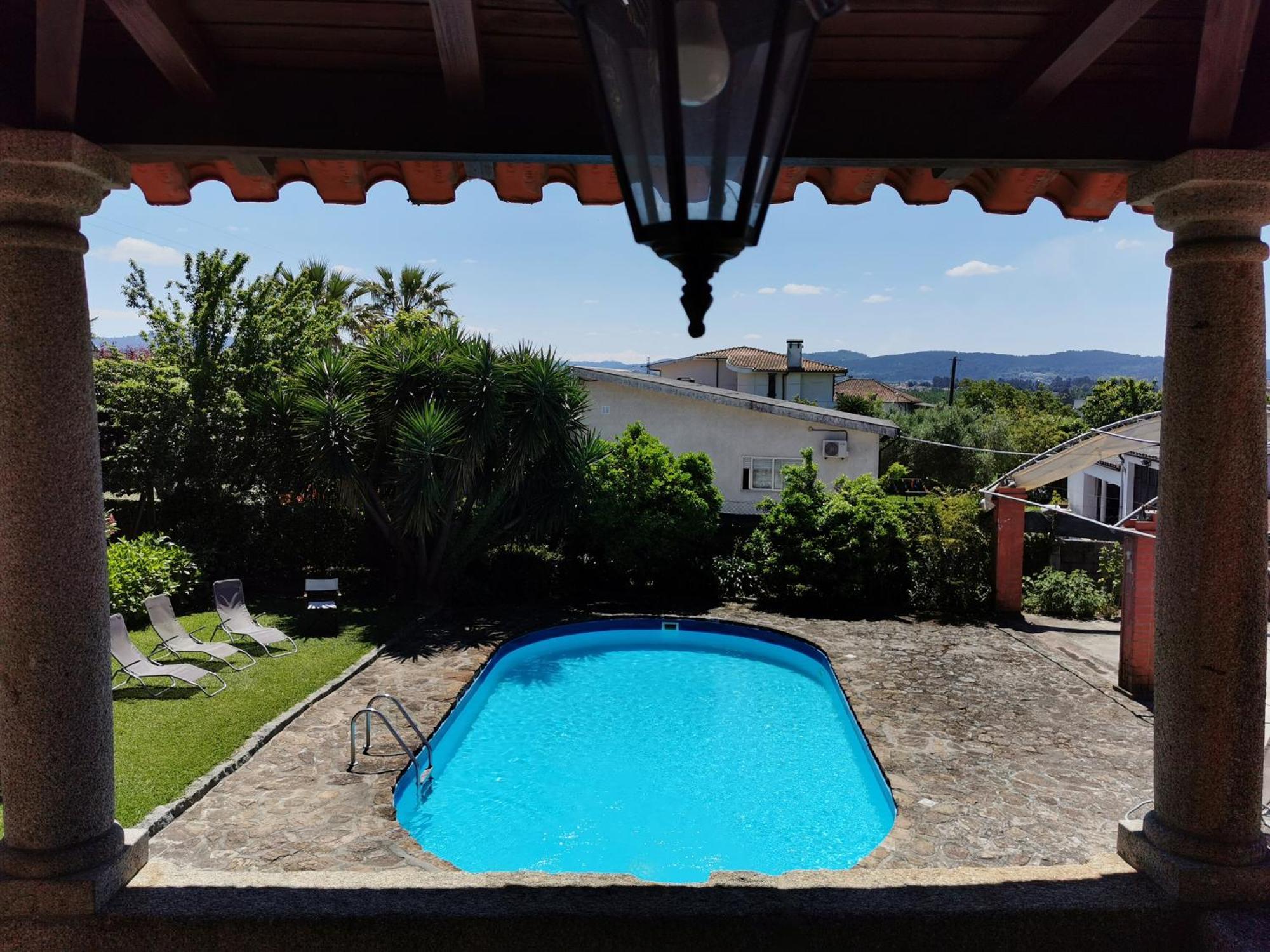 Casa De - *